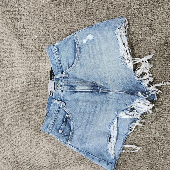 Levi's Pants - Levi’s Shorts Mom Silver Tab Blue Pockets Women’s Size 28